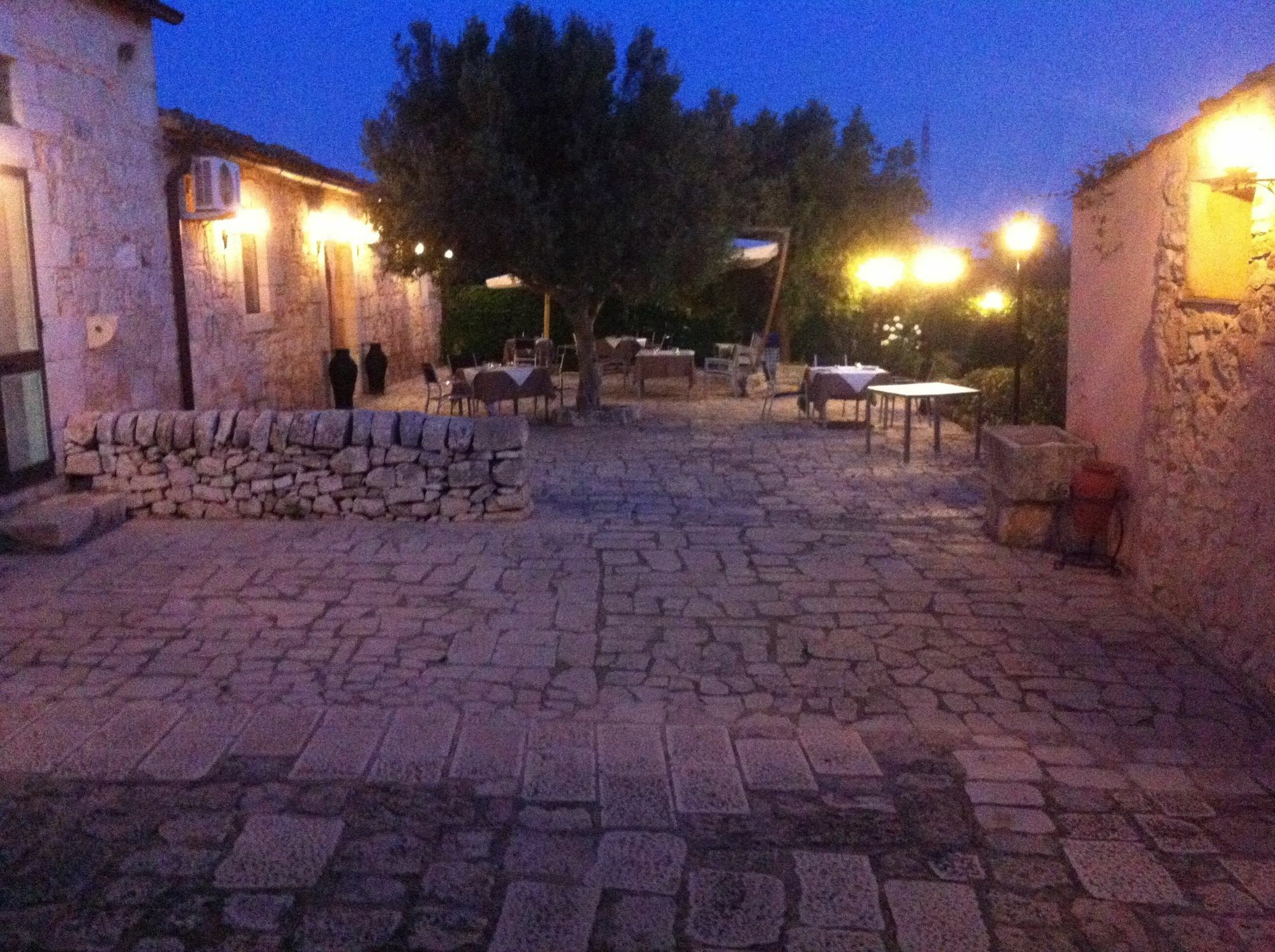 Agriturismo Al Casale Donnafugata Exterior foto